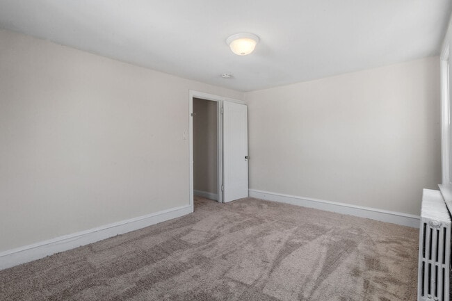 Building Photo - 11 Bellevue Terrace