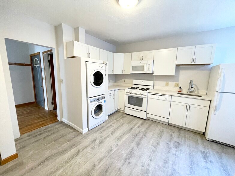 Building Photo - 259 North St