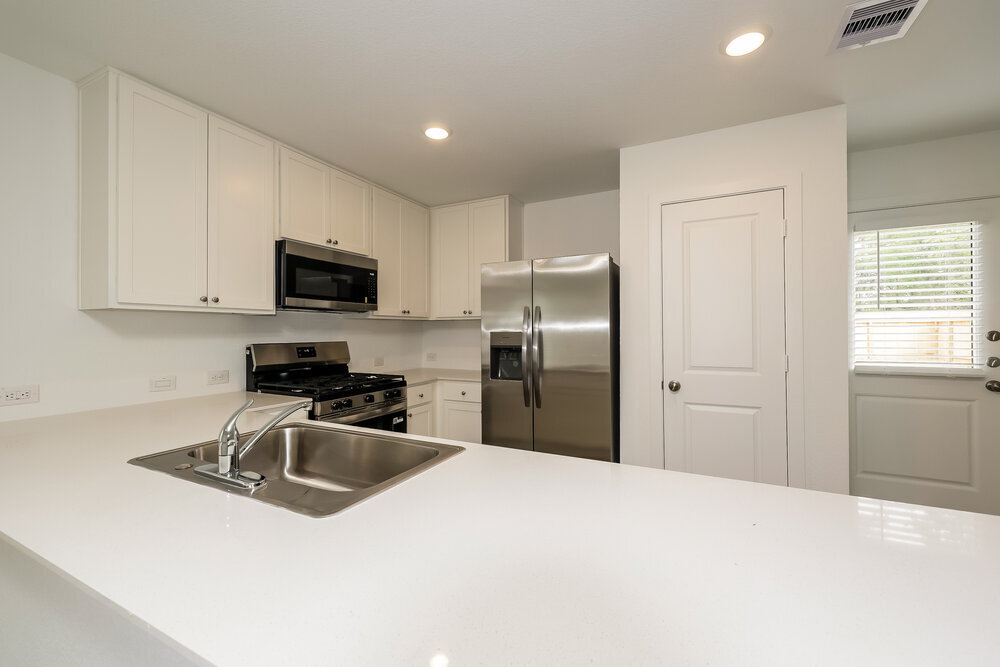 Building Photo - 13491 Sonali Springs Dr