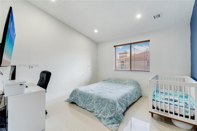 Building Photo - 13060 SW 64th Terrace