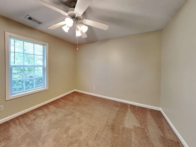 Building Photo - 2773 Sam Calvin Dr