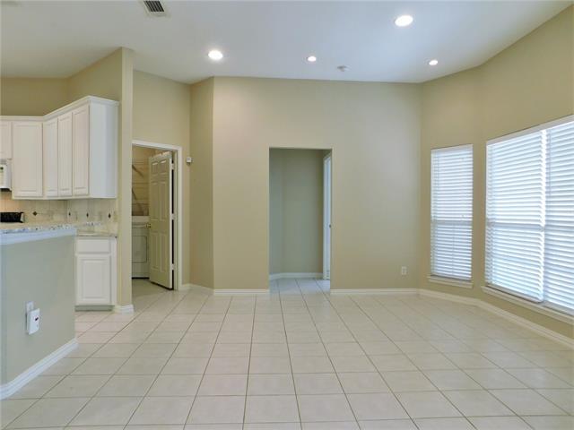 Building Photo - 516 Chateau Ct