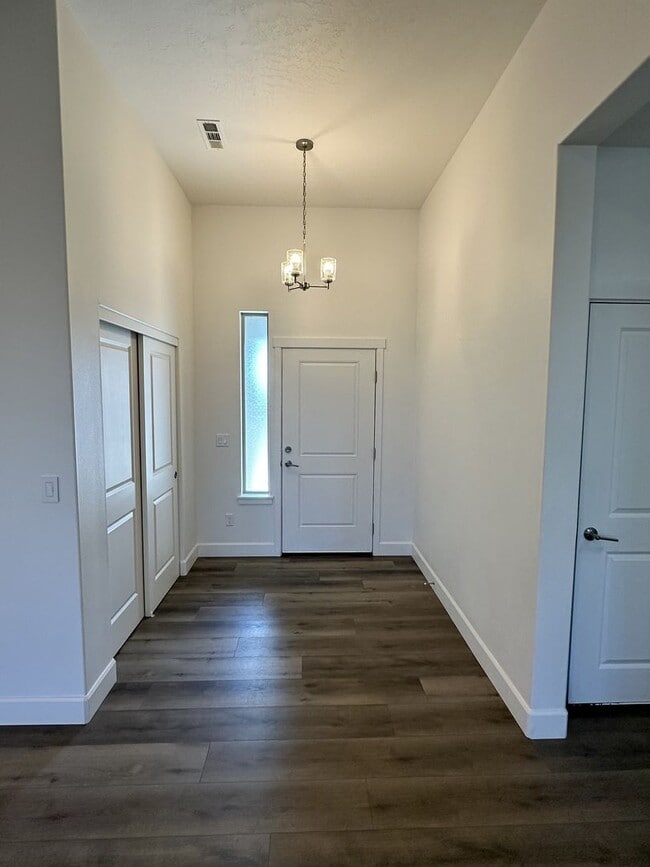 Building Photo - Updated 3-Bedroom Home with Major Upgrades for Lease – $2,800/mo