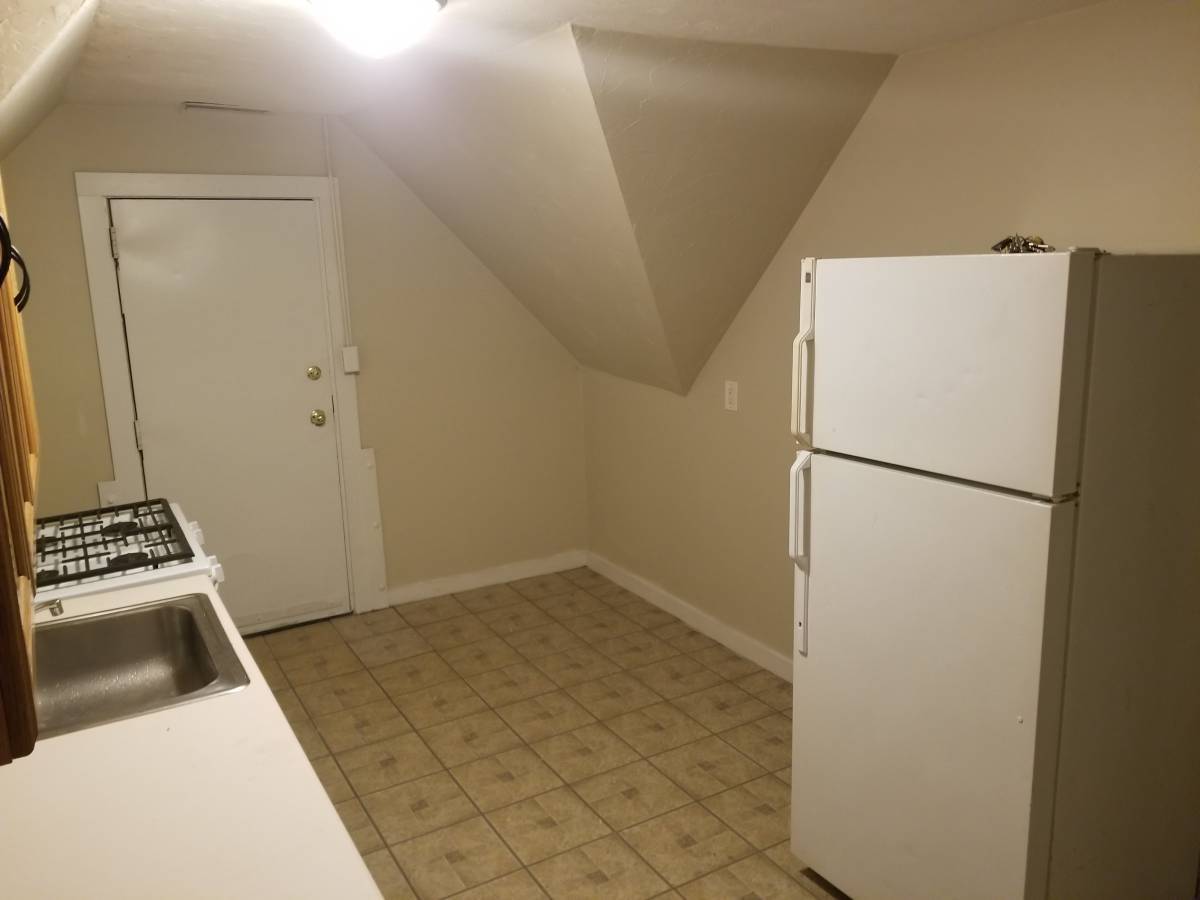 Building Photo - 24 Turner St