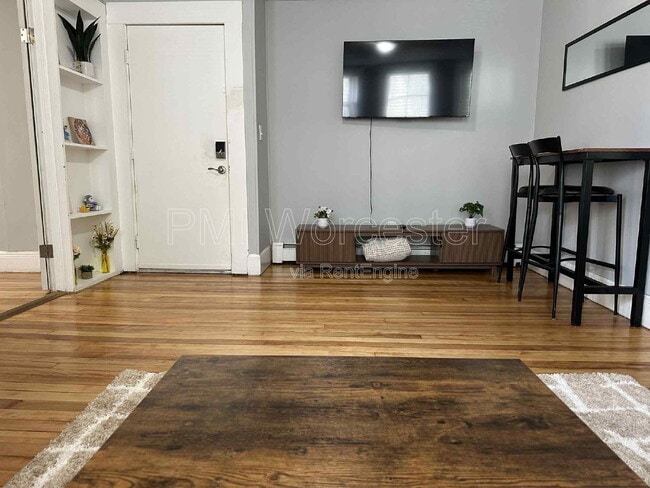 Building Photo - 73 Green Hill Pkwy