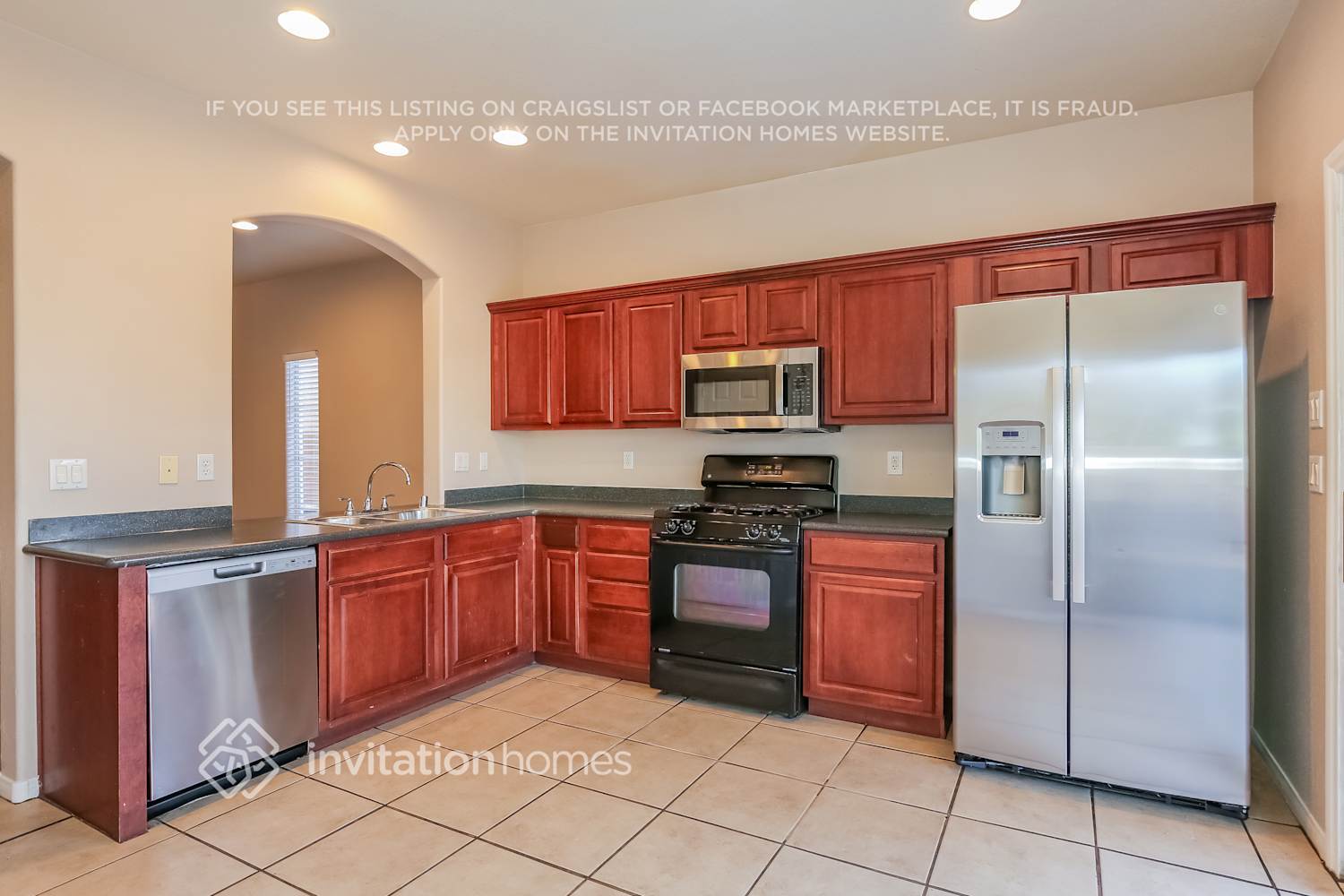 Building Photo - 7632 Sonora View St