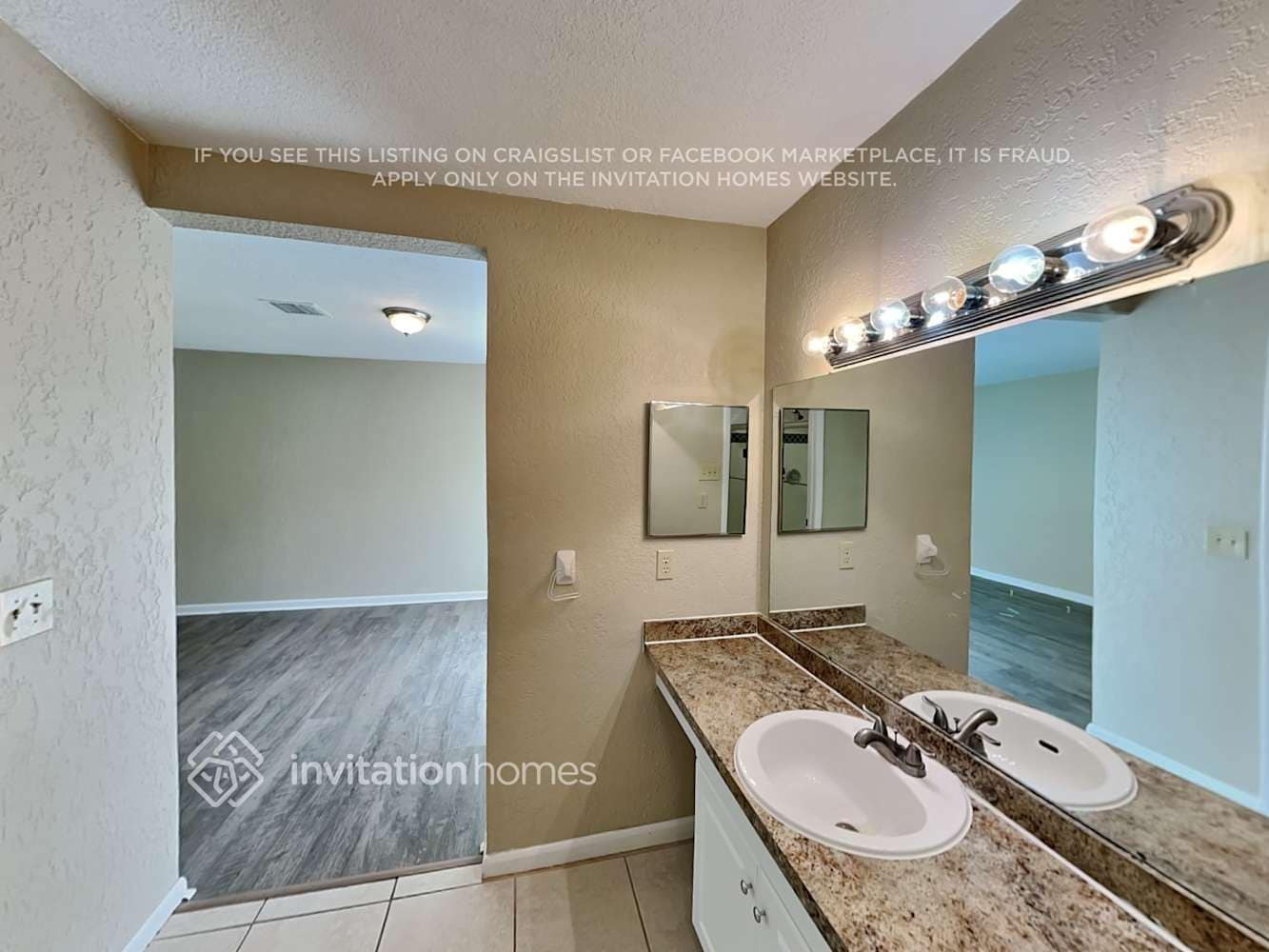 Building Photo - 16202 Fantasia Dr