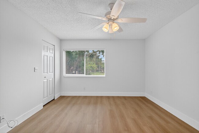 Building Photo - 4850 Sable Pine Cir