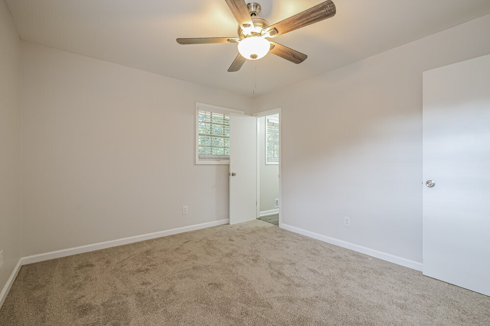 Building Photo - 2255 Emerald Castle Dr