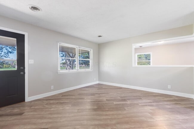 Building Photo - 2972 Dixon Rd SW