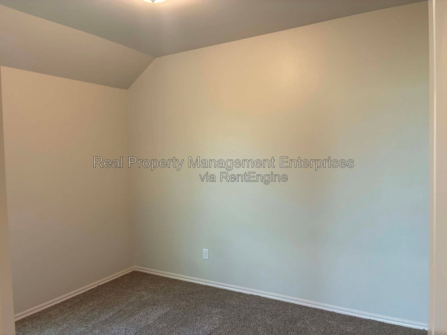 Building Photo - 343751-34E870 E870 Rd