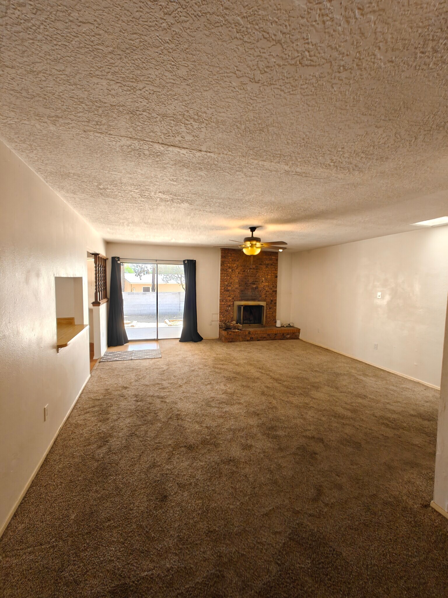 Building Photo - 7400 Santa Fe Trl NW