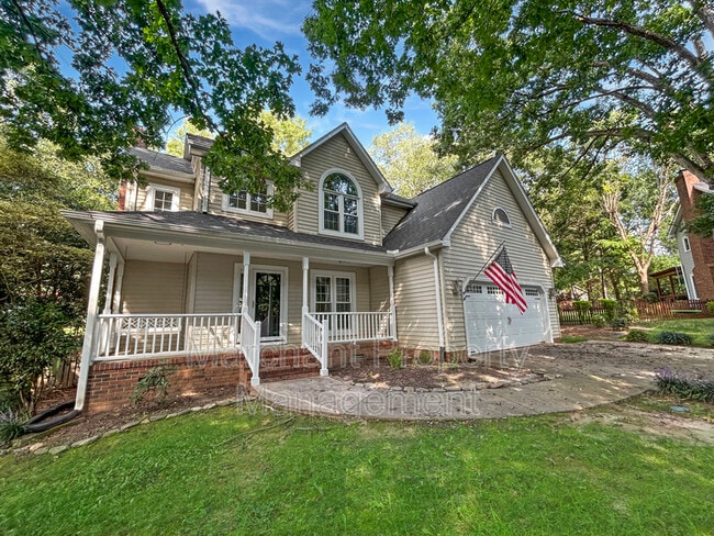 Building Photo - 7 Waxwing Ct