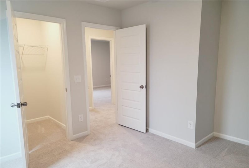 Building Photo - 145 Franklins Walk