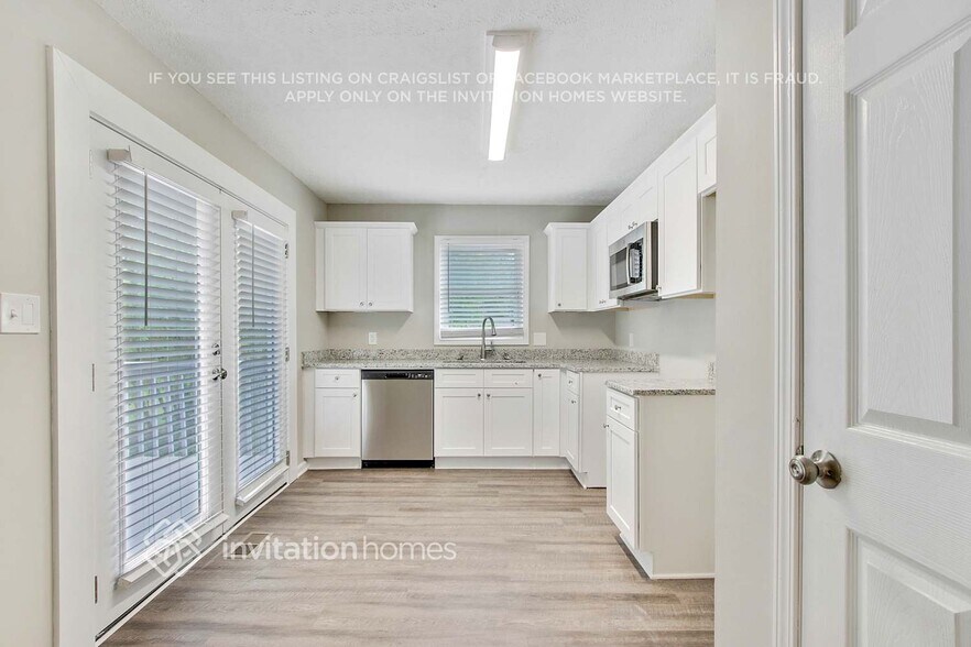 Building Photo - 4450 Myrtle Hill Rd NE