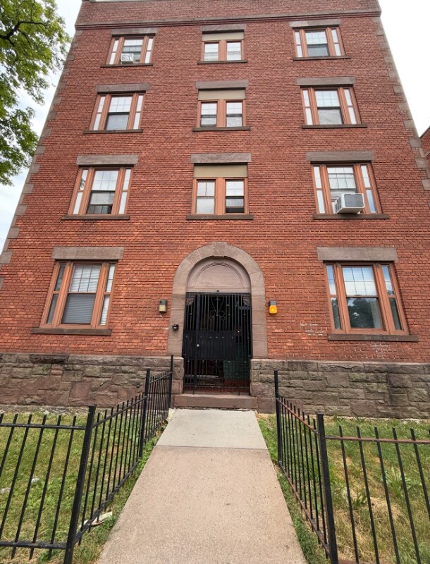 Building Photo - 10 Congress St