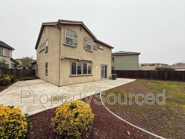 Building Photo - 17340 Ferndale St