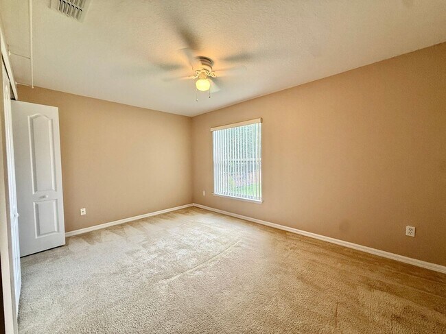 Building Photo - 7112 Hiawassee Overlook Dr