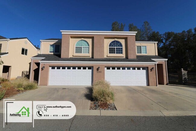 Building Photo - 1353 Browning Street