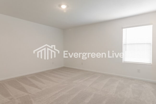 Building Photo - 2016 Welsh Ln