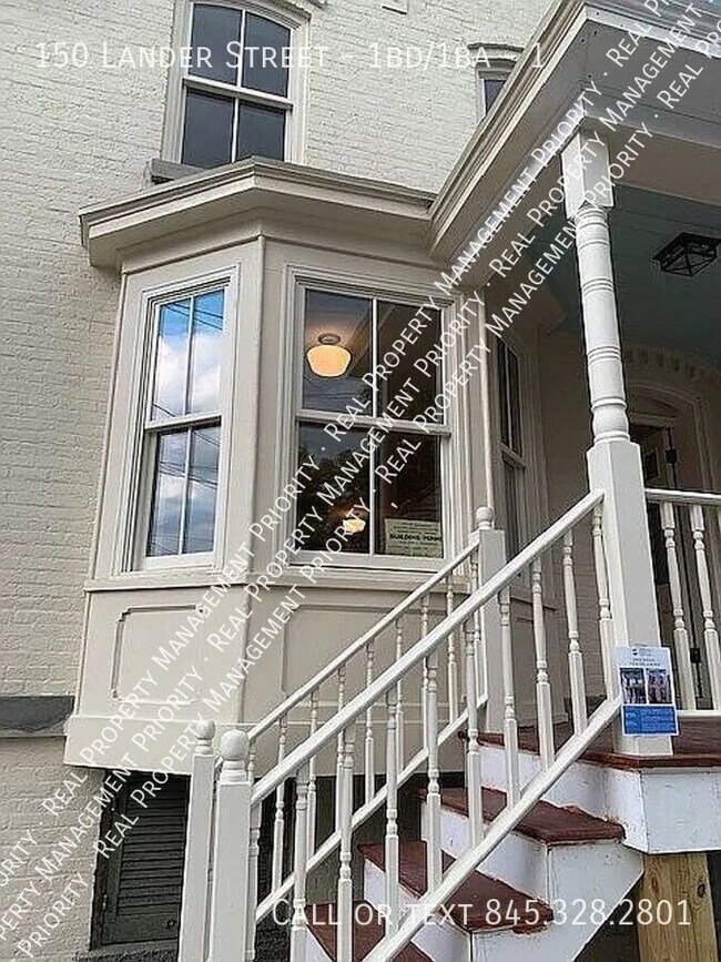 Building Photo - 150 Lander St