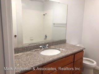 Building Photo - 387 N Mentor Ave