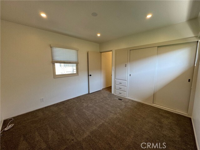 Building Photo - 12791 Elizabeth Way