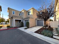 Building Photo - 15852 Ellington Wy