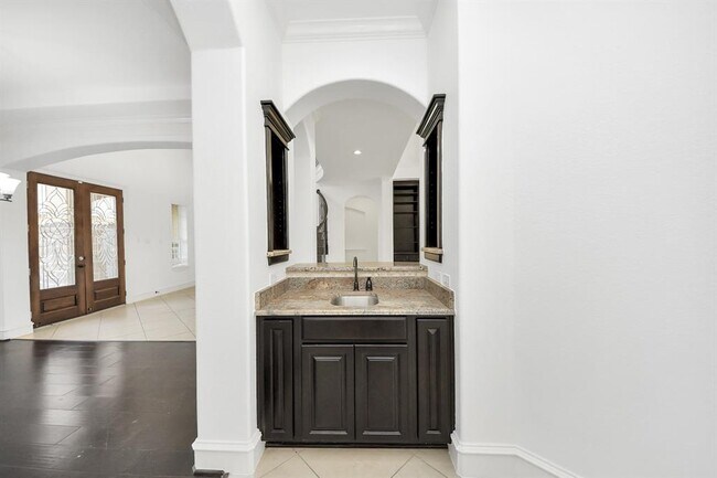 Building Photo - 3711 Meandering Spring Dr
