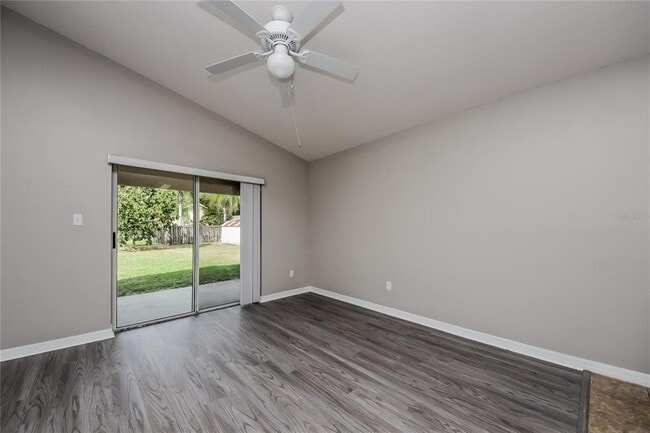 Building Photo - 103 11th Ave