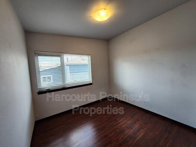 Building Photo - 1224 5th Street