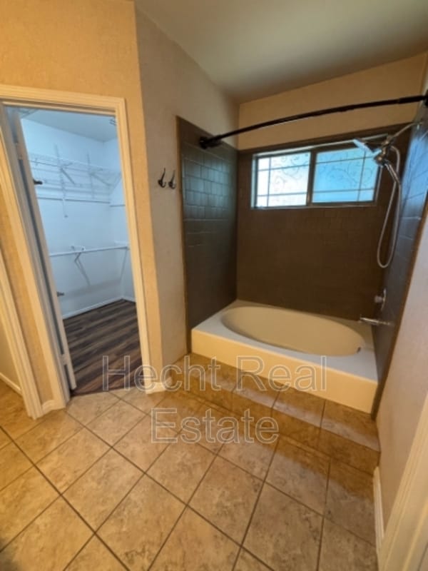 Building Photo - 16501 Spotted Eagle Dr