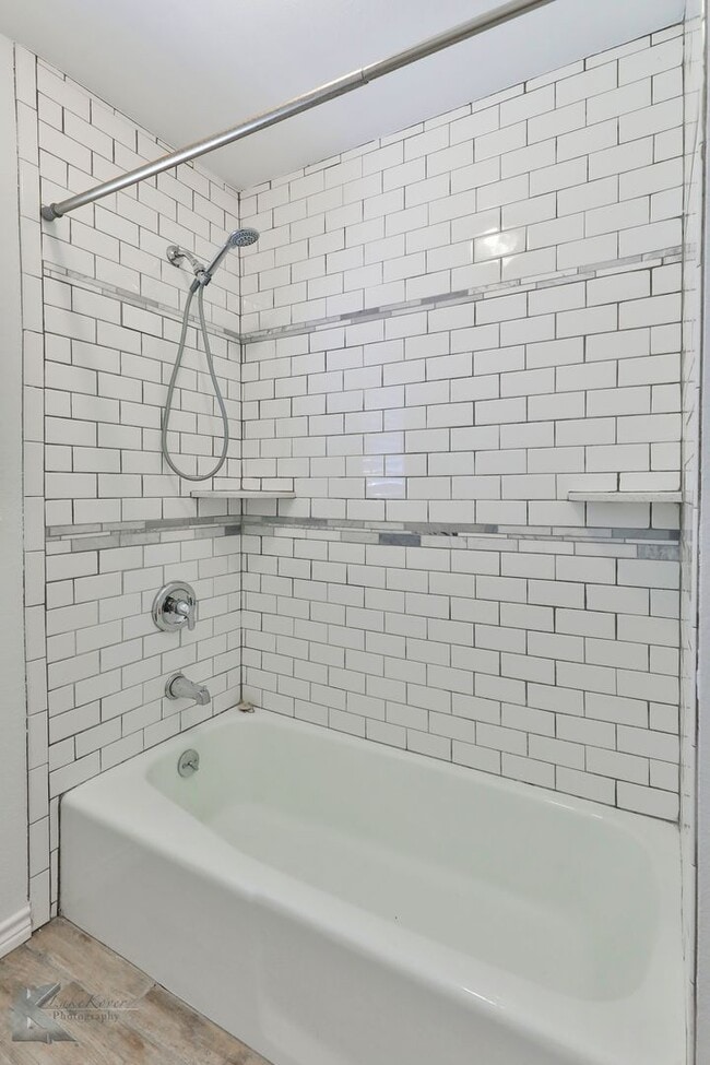 Building Photo - Complete RENOVATION only a few years ago!  Large bedrooms!