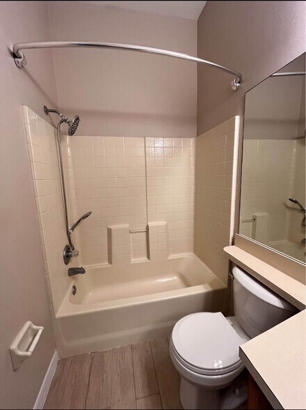 Building Photo - 13927 Corrine Key Pl