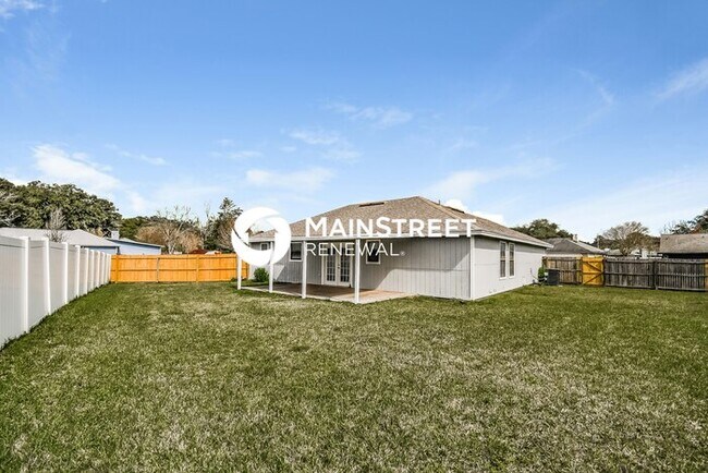 Building Photo - 3 Bedroom Pet-Friendly Home in Jacksonvill...