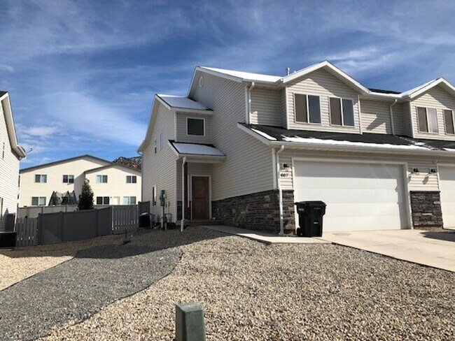 Primary Photo - Mountain Vista Townhome