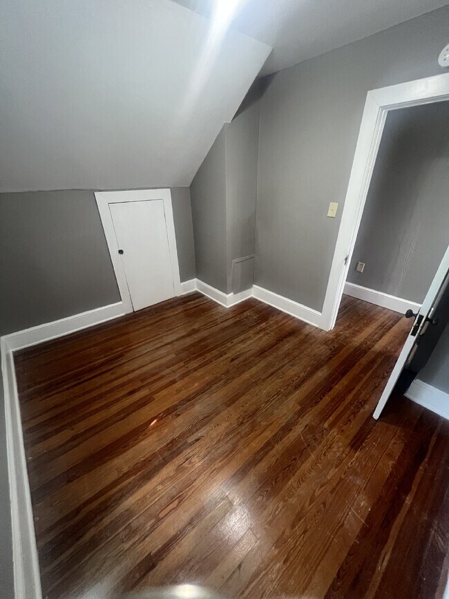 Building Photo - Charming 4-Bedroom Home on Spacious Corner...