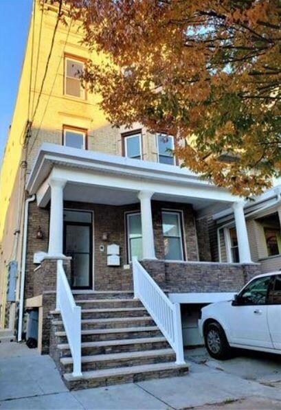 Building Photo - 6 50th St