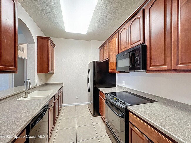 Building Photo - 3848 Lexmark Ln