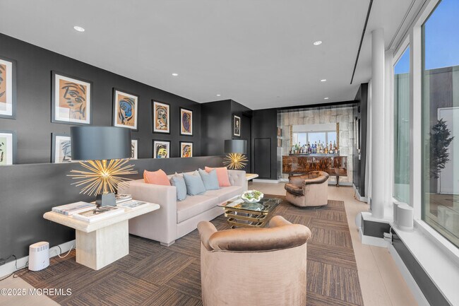 Building Photo - 1101 Ocean Ave N