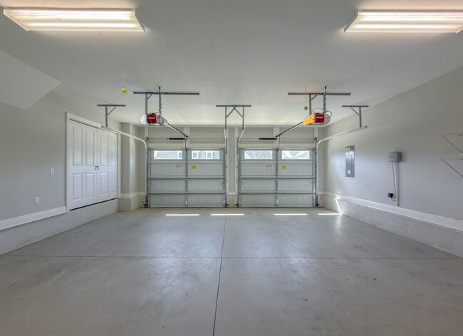 Building Photo - 2508 Goldenrod Wy