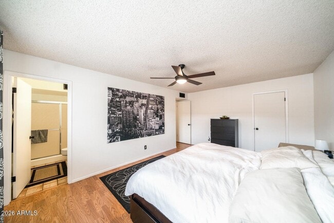 Building Photo - 1621 E Dunbar Dr