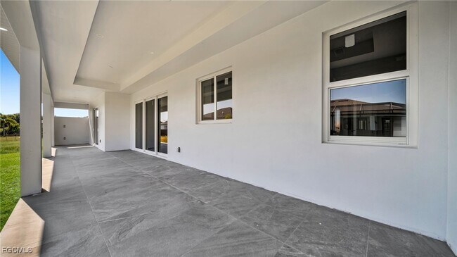 Building Photo - 1029 NW 35th Pl