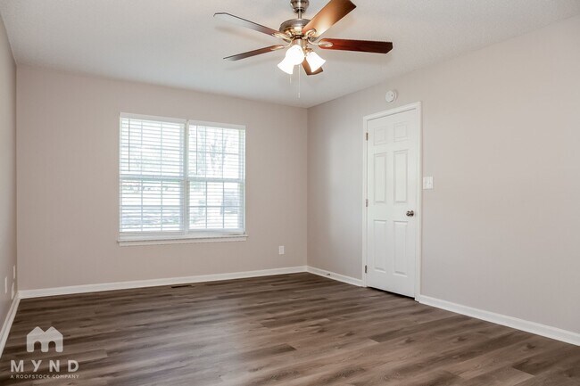 Building Photo - 5908 Riana Way