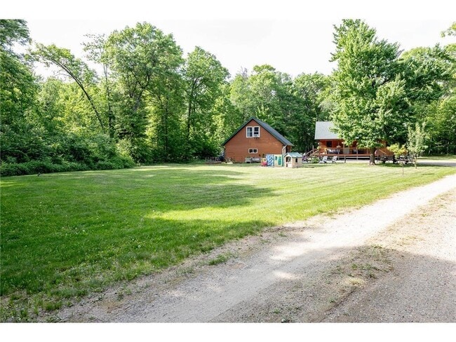 Building Photo - 13066 Oakland Parkway Rd