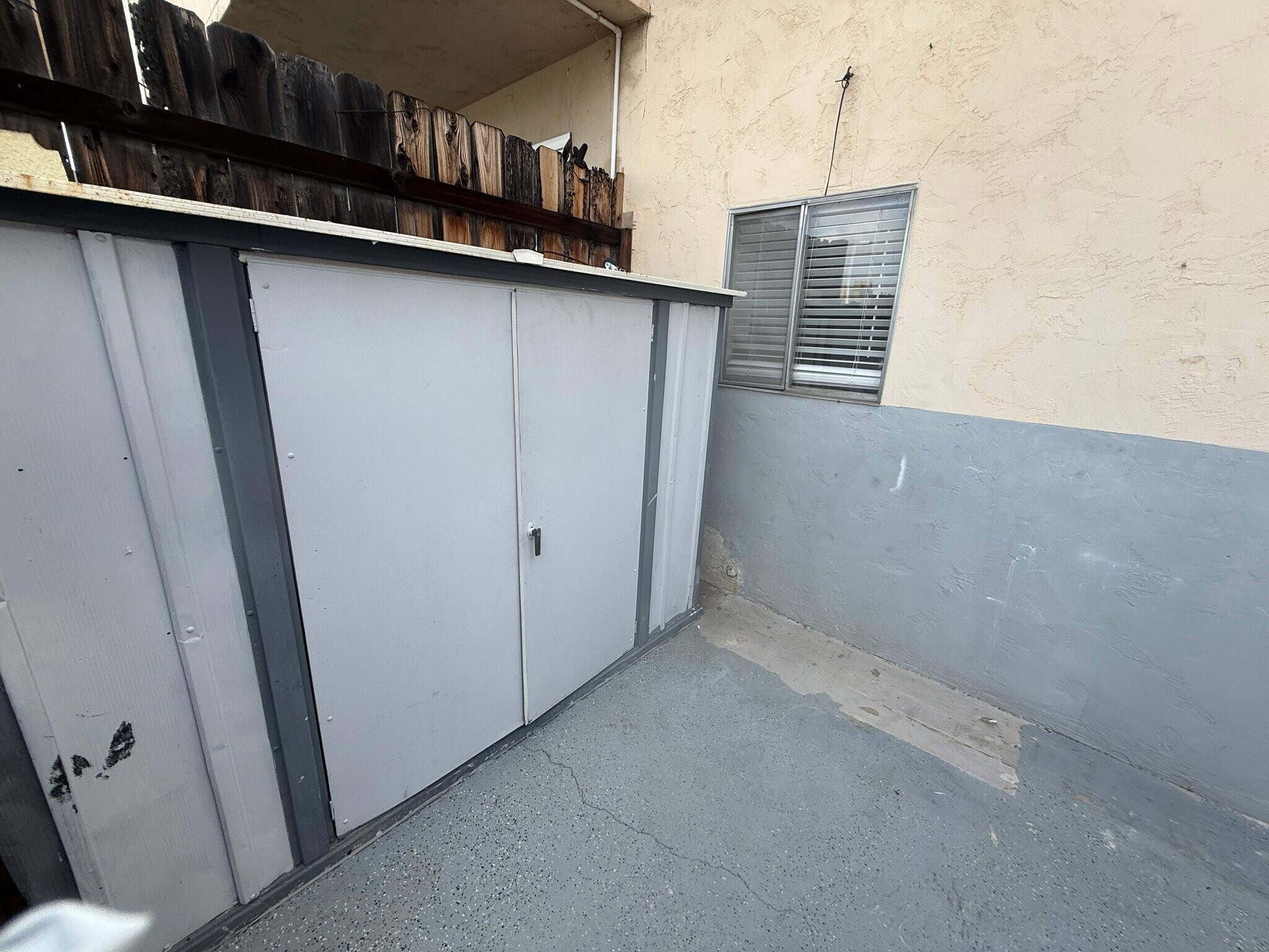 Building Photo - 4530 Vandever Ave