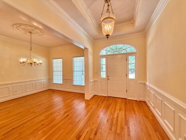 Building Photo - Tranquil and Secluded Raleigh Home with Un...