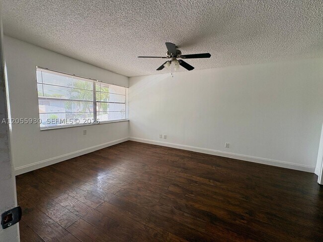 Building Photo - 6979 SW 110th Pl