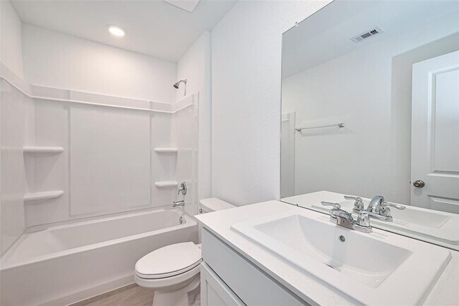 Building Photo - 6814 Lilac Vine Ln