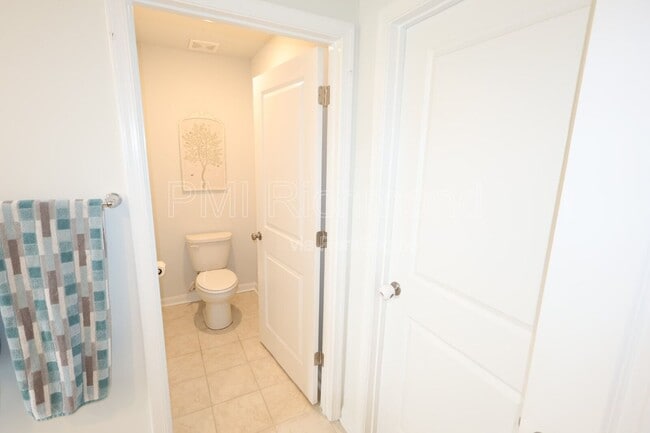 Building Photo - 5918 Brailen Dr